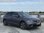 Volkswagen Polo 1.0 TSI R-Line DSG | IQ-light | Nav | Clima, Auto's, Gebruikt, 1104 kg, Alcantara, Bedrijf