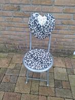 Gratis klapstoeltje, Ophalen, Stoel(en)