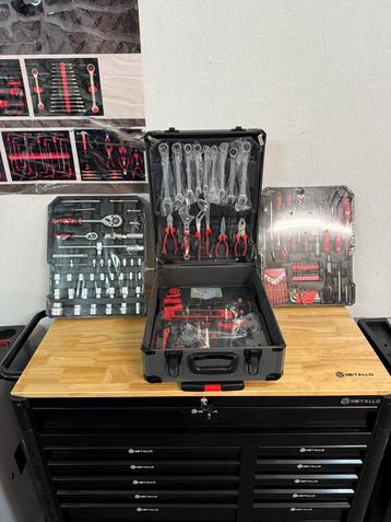 #️⃣#️⃣#️⃣ 599 Dlg gereedschap trolley ‘s ‼️ beschikbaar voor biedingen