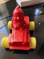 Kabouter in vinyl auto | rood geel | Vintage '70 | Disney, Verzamelen, Ophalen of Verzenden, Zo goed als nieuw