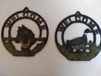 2 gietijzeren welcome muurhangers, Ophalen, Gebruikt