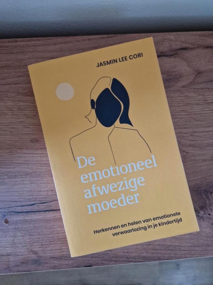 De Emotioneel Afwezige Moeder - Jasmin Lee Cori, Boeken, Esoterie en Spiritualiteit, Zo goed als nieuw, Achtergrond en Informatie
