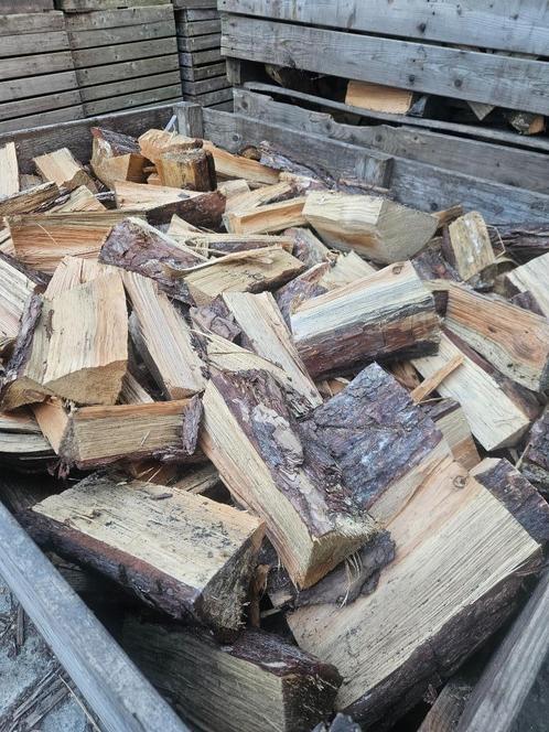 openhaardhout DROOG naaldhout grove den haardhout, Tuin en Terras, Haardhout, Blokken, Overige houtsoorten, Minder dan 3 m³, Ophalen of Verzenden