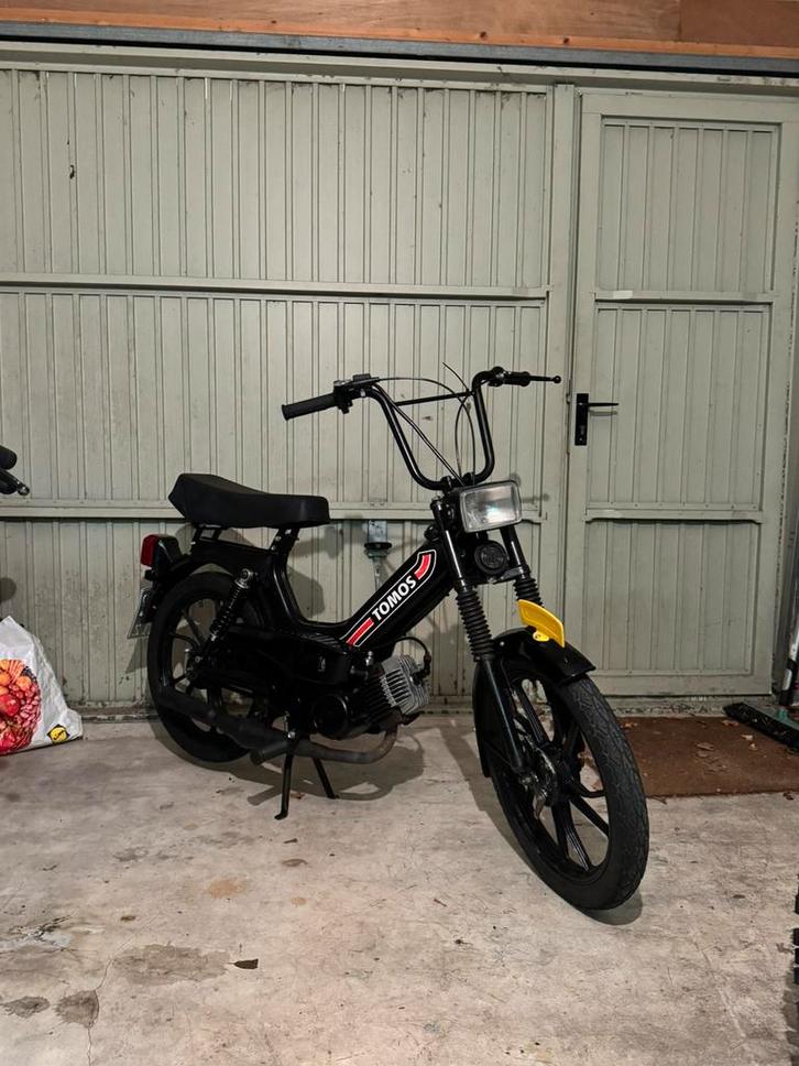 Tomos a35 geel kenteken 2005 50cc, Fietsen en Brommers, Brommers | Tomos, Gebruikt, Ophalen