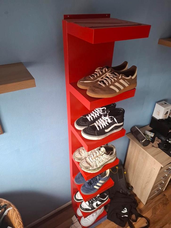 Rode Schoenenkast - Stijlvol & Praktisch, Huis en Inrichting, Kasten | Schoenenkasten, Gebruikt, Ophalen