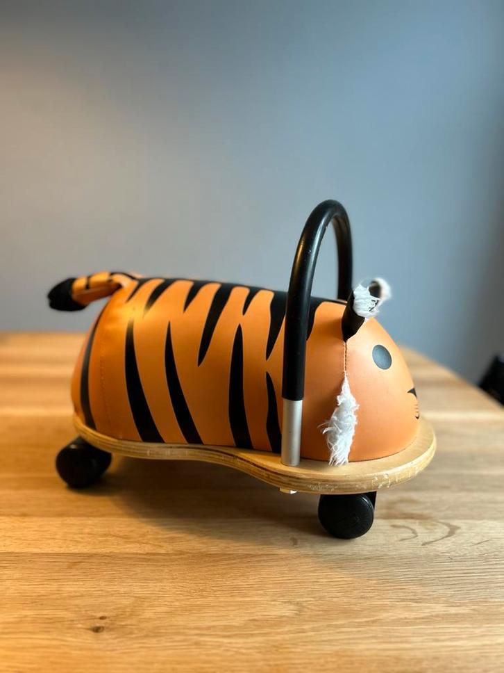 Wheelybug Tijger Loopwagen Small - Zo Goed Als Nieuw!, Kinderen en Baby's, Speelgoed | Buiten | Voertuigen en Loopfietsen, Zo goed als nieuw