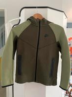 Nike Tech fleece set kids maat m, Kinderen en Baby's, Kinderkleding | Maat 140, Gebruikt, Jongen of Meisje, Ophalen of Verzenden