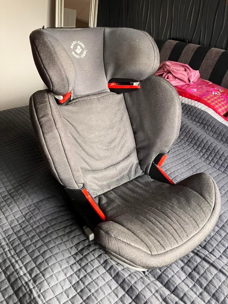 Maxi cosi kinderstoel, 9 t/m 18 kg, Ophalen of Verzenden, Zo goed als nieuw, Isofix