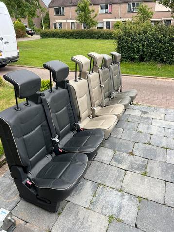 Zoek je extra zitplaats 3p gordel achterin je camper cabine beschikbaar voor biedingen
