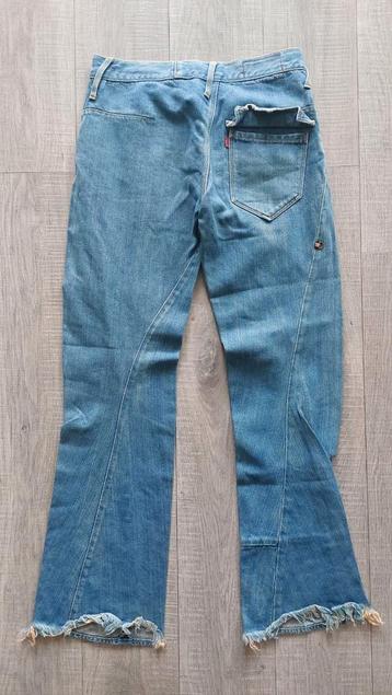 Vintage Levis RED Engineered Twisted  beschikbaar voor biedingen