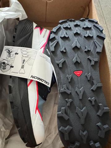 Salomon Thundercross W - dames trailschoenen - 40 2/3 NIEUW beschikbaar voor biedingen
