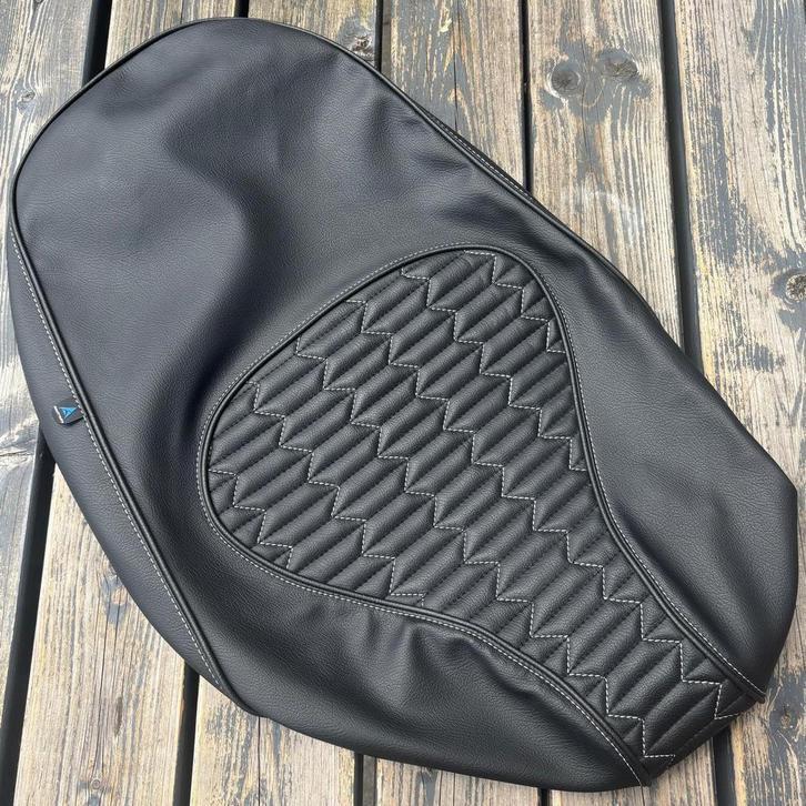 Zadelhoes Vespa Sprint Primavera custom buddydek, Fietsen en Brommers, Brommeronderdelen | Scooters, Nieuw, Vespa, Ophalen of Verzenden