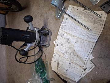 Bovenfrees BD780 van Black&Dekker z.g.a.n beschikbaar voor biedingen