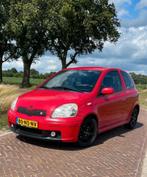 Toyota Yaris 1.5 16V Vvti 3DR T Sport 2004 Rood, Auto's, Voorwielaandrijving, Zwart, 4 cilinders, 400 kg