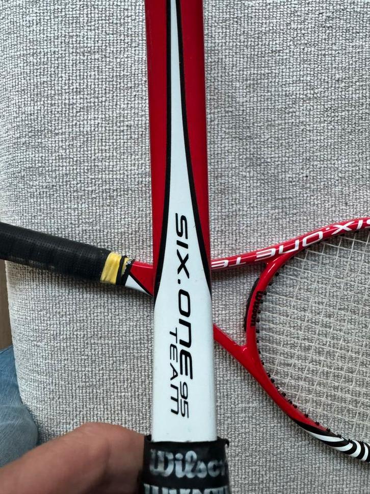 2x Wilson Six One Team 98 - Gripmaat L4, Sport en Fitness, Tennis, Gebruikt, Racket, Wilson, L4, Ophalen
