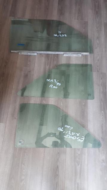 Autoruiten Escort MK4  beschikbaar voor biedingen