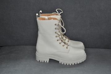 Manfield schoenen 37, leren schoenen 37, bikerboots 37 beschikbaar voor biedingen