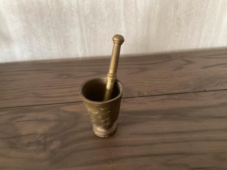 Vintage messing vijzel met bijbehorende stamper  (KWF), Antiek en Kunst, Antiek | Koper en Brons, Ophalen of Verzenden