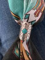 Ring om shawl / bandana heen / Navajo/ kadoo-idee, Kleding | Dames, Verzenden, Navajo, Zo goed als nieuw, Sjaal