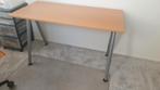 Bureau van de Ikea, met los blad, Huis en Inrichting, Bureaus, Ophalen, In hoogte verstelbaar, Zo goed als nieuw, Bureau