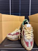 Sneakers, Bruin, Ophalen of Verzenden, Sneakers of Gympen, Gucci