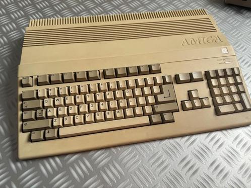 Amiga 500 - compleet in verpakking met accessoires, Computers en Software, Vintage Computers, Ophalen of Verzenden