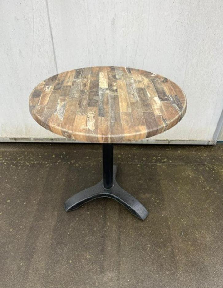 1 stuks ronde horeca restaurant terras tafels werzalit, Tuin en Terras, Tuinmeubel-accessoires, Zo goed als nieuw, Ophalen