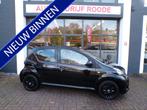 Toyota Aygo 1.0-12V 5-Drs BLACKLINE AIRCO,LED,NIEUWE APK !, Auto's, Voorwielaandrijving, Elektrische ramen, Gebruikt, Met garantie (alle)