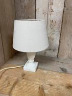 ZGAN vintage marmeren lampje met stoffen kap, Huis en Inrichting, Lampen | Tafellampen, Ophalen, Zo goed als nieuw, Stof, Minder dan 50 cm