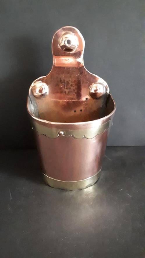 Wandbakje zeepbakje roodkoper met messing afgebiesd, Antiek en Kunst, Antiek | Koper en Brons, Koper, Ophalen of Verzenden