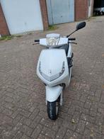 Peugeot vivacity 4t, Fietsen en Brommers, Scooters | Peugeot, Ophalen, Zo goed als nieuw, Vivacity