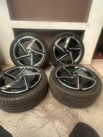 Hyundai 20” velgen 5x114,3 met Michelin EV banden voor Ioniq, Ophalen, Gebruikt, 255 mm, Banden en Velgen