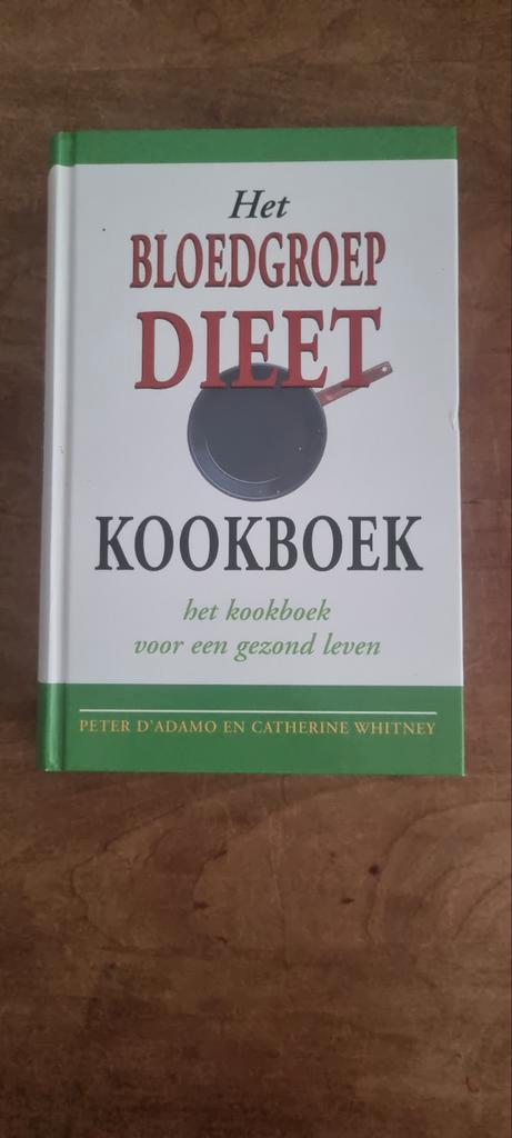 Bloedgroep Dieet Kookboek - D'Adamo & Whitney, Boeken, Kookboeken, Gelezen, Hoofdgerechten, Overige typen, Gezond koken, Ophalen of Verzenden