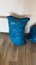 Gratis af te halen grote zak vol nieuw beddengoed, Ophalen, Nieuw, Eenpersoons, Kussen