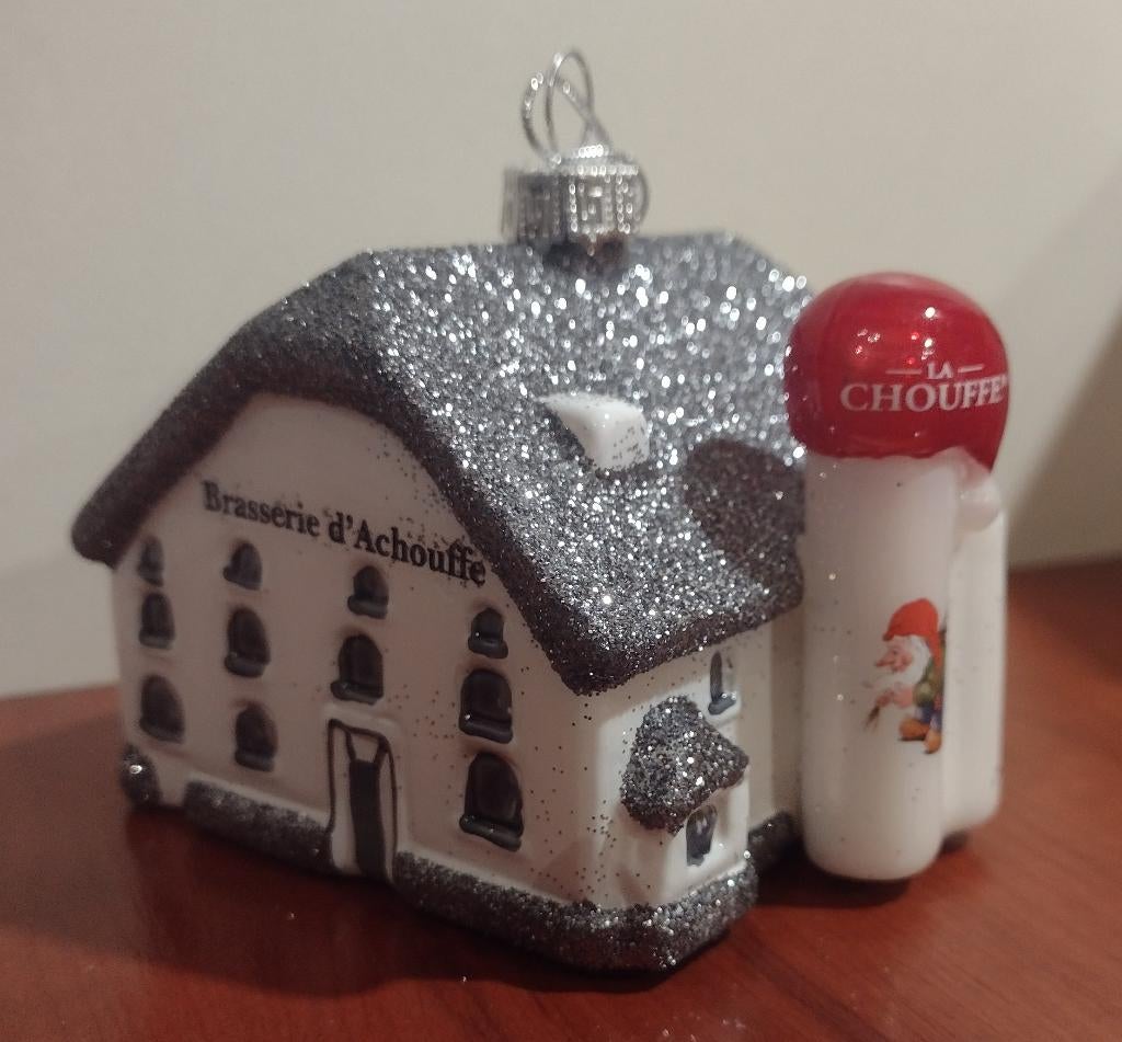 La Chouffe Glazen Kerstbal “Brasserie”. (A1), Verzamelen, Biermerken, Nieuw, Overige typen, Overige merken, Ophalen of Verzenden