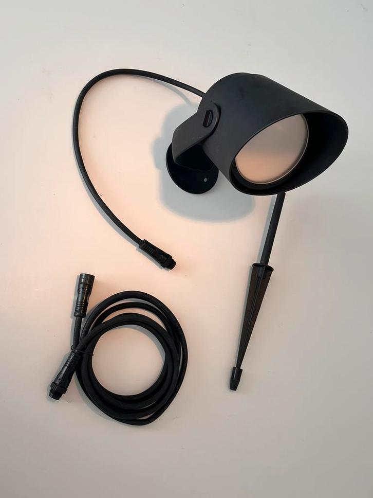 Philips Hue Lily XL, Tuin en Terras, Buitenverlichting, Zo goed als nieuw, Vloerlamp, Aluminium, Minder dan 50 watt, Netvoeding