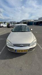 Ford Mondeo 1.8 16V 92KW Sedan 2006 Beige, 65 €/maand, 125 pk, 4 cilinders, Beige