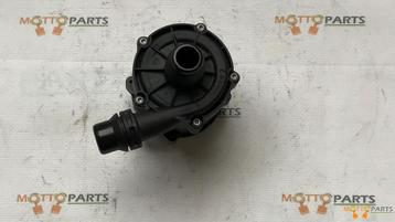 BMW waterpomp / coolant / watercirculatiepomp  11518638237 beschikbaar voor biedingen