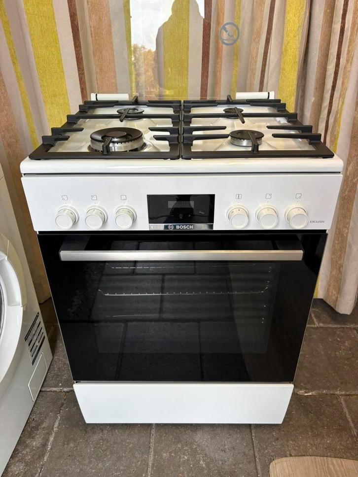 Bosch Gasfornuis - 3D HeteLucht - Wokbrander - Werkt Super, Witgoed en Apparatuur, Fornuizen, Zo goed als nieuw, Vrijstaand, Gas