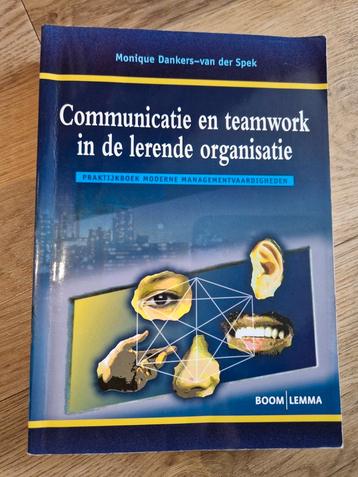 Communicatie & Teamwork - Praktijkboek Management beschikbaar voor biedingen