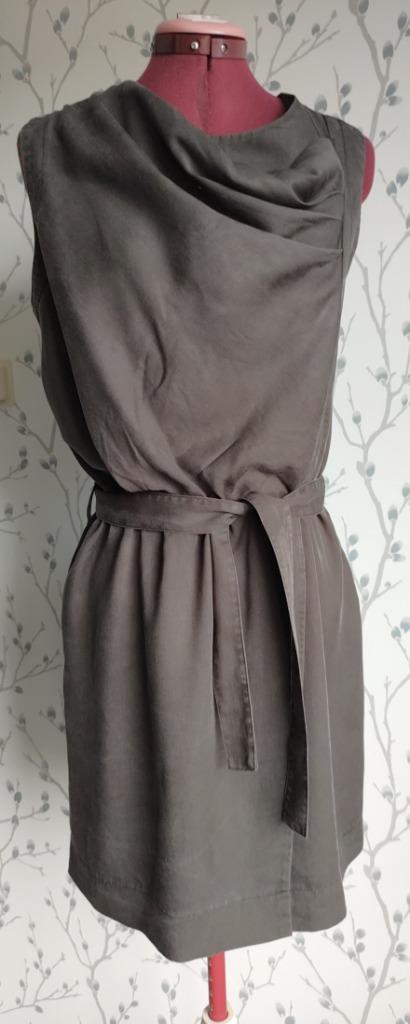 AMS PURE Antraciet, Ongevoerd Jurkje maat 38, Kleding | Dames, Jurken, Zo goed als nieuw, Maat 38/40 (M), Grijs, Boven de knie
