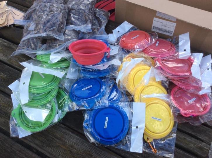 Rubberen uitdrukbare drinkbakjes, Dieren en Toebehoren, Hondenvoerbakken en Drinkbakken, Nieuw, Ophalen of Verzenden