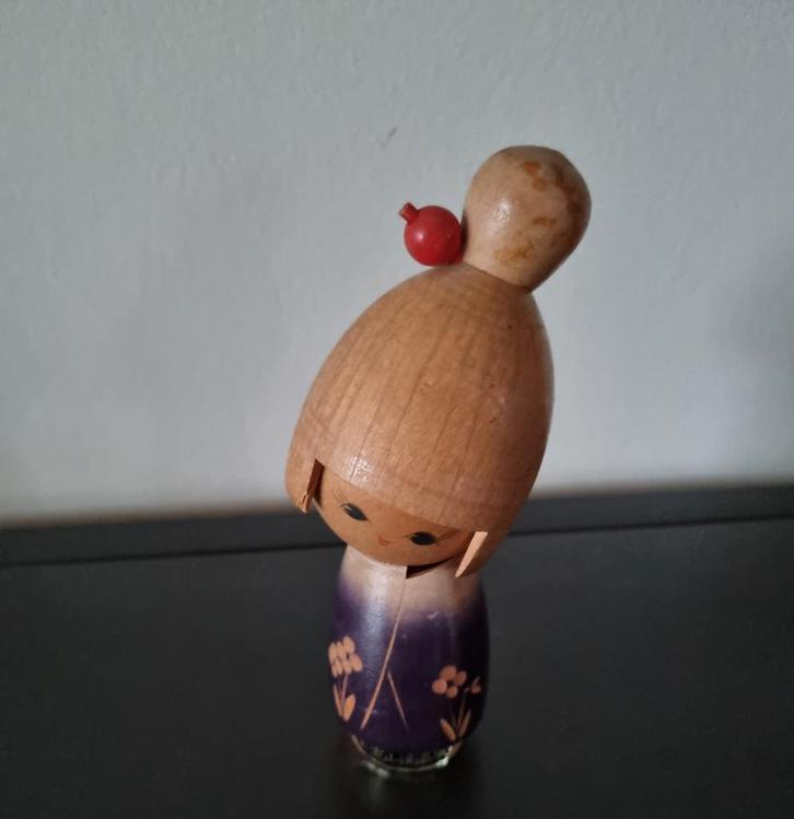 Leuke Kokeshi van Sugai Sato, Antiek en Kunst, Kunst | Niet-Westerse kunst, Verzenden
