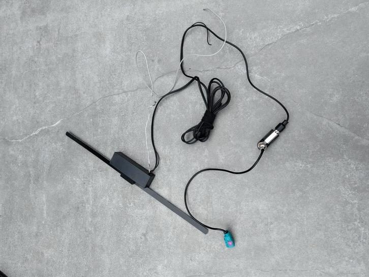 Auto Antenne Versterker, Auto-onderdelen, Elektronica en Kabels, Universele onderdelen, Gebruikt, Ophalen of Verzenden