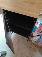 Nette zwarte kast met ingebouwd Ledlicht., Ophalen, Zo goed als nieuw, 25 tot 50 cm