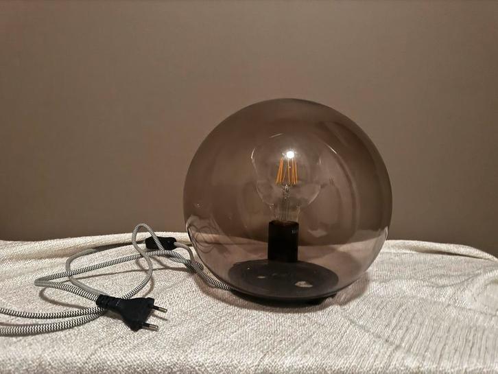 IKEA Tafellamp Bol - Warm Bruin/Grijs, Huis en Inrichting, Lampen | Tafellampen, Gebruikt, Glas, Ophalen