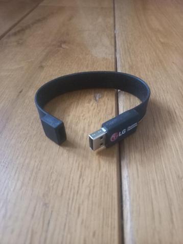 LG - USB stick 8gb met armband - nieuw