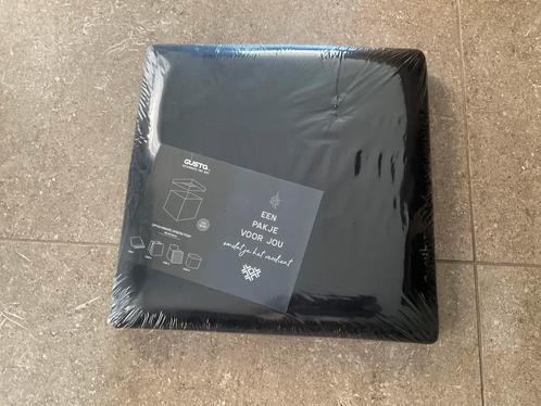 Gusta opvouwbare opberg poef - 38x38x38 cm - zwart (KWF), Huis en Inrichting, Banken | Voetenbanken en Poefen, Nieuw, Minder dan 50 cm