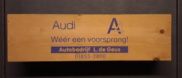 Audi wijn in gesloten kist en ik weet niet wat er in zit. beschikbaar voor biedingen