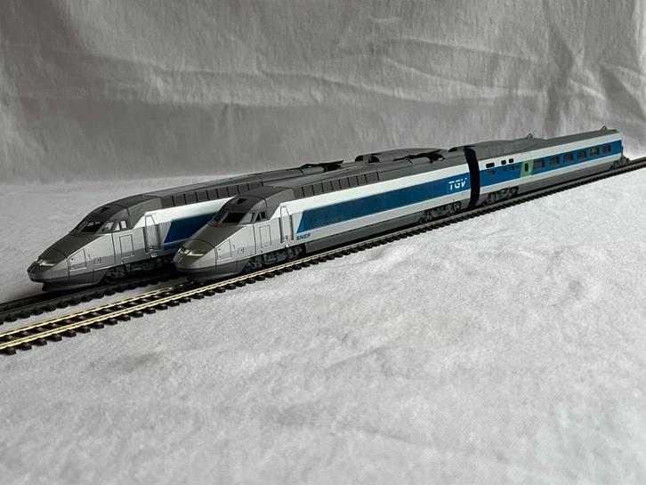 Nette Lima 149771 SNCF TGV 2e generatie, Hobby en Vrije tijd, Modeltreinen | H0, Gebruikt, Wagon, Gelijkstroom, Lima, Analoog
